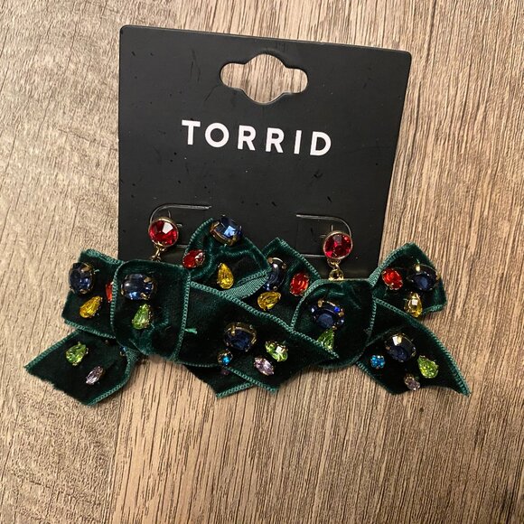 Torrid Holiday Bow Rhinestone Earring NWT - Picture 2 of 7